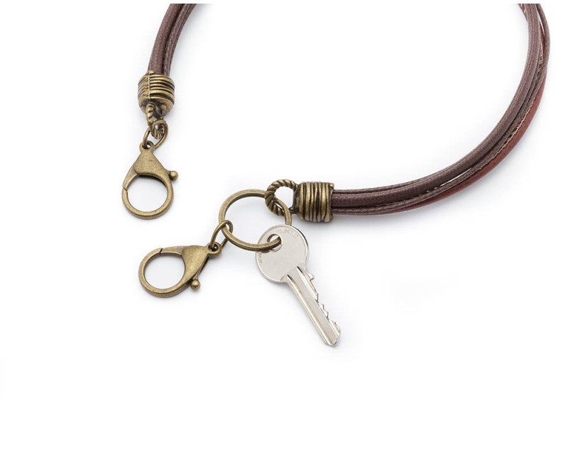 OUTLANDER key ring in leather and silver